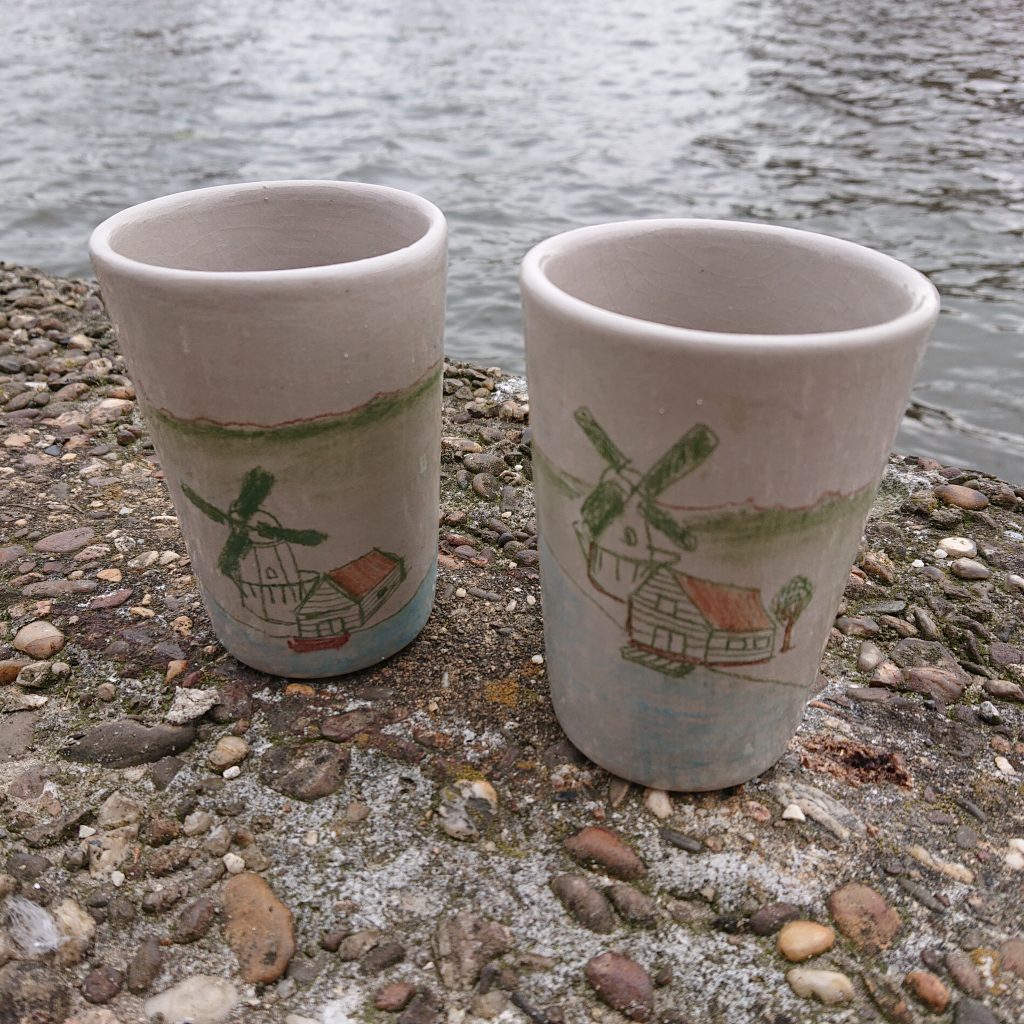 Two cups at the Zaan